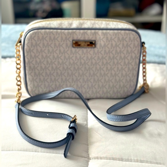 MICHAEL KORS Signature Logo Crossbody - Picture 3 of 7